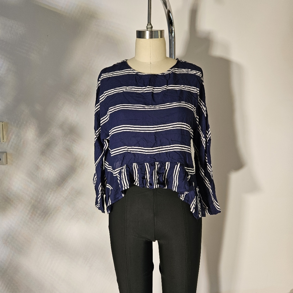 Zara navy stripe top